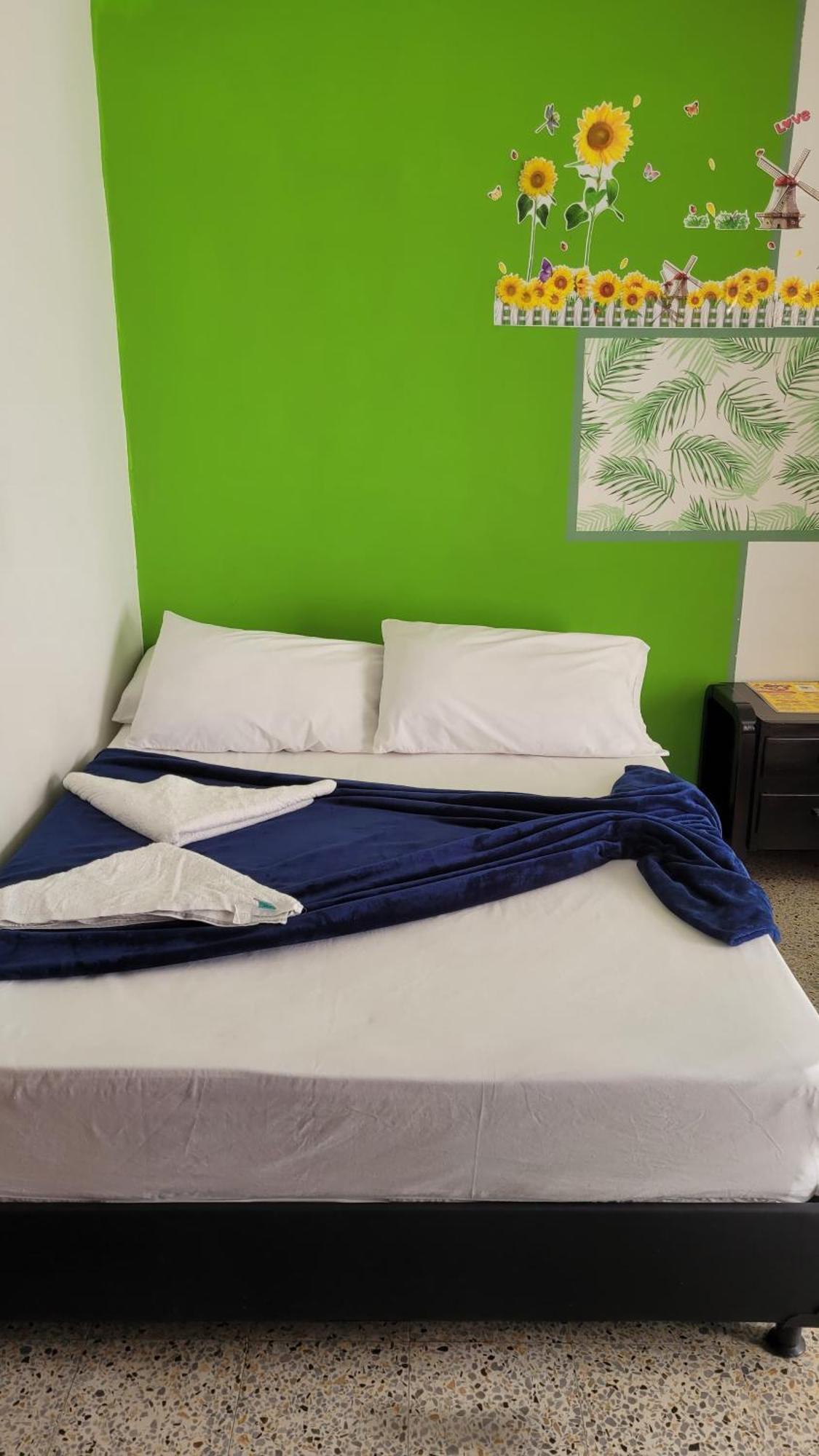 Hotel La Avenida Guatapé Kültér fotó